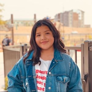 Meet your Posher, Ayleen